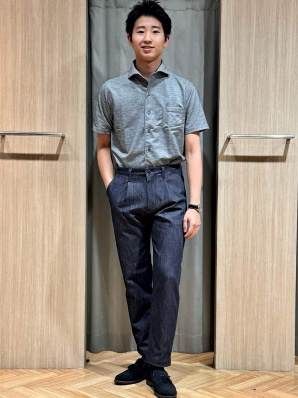 AmazonAKUNSYシャツ メンズ 長袖 Vネック 襟なし ゆったり ビジネス カジュアル ボダン開き シャツ おしゃれ 春秋 夏ストリート系 ワイシャツ 前ボタン 無地 黒白 大きいサイズ ファッションJP, アルファベット, M, ブラックTシャツ・カットソー 通販