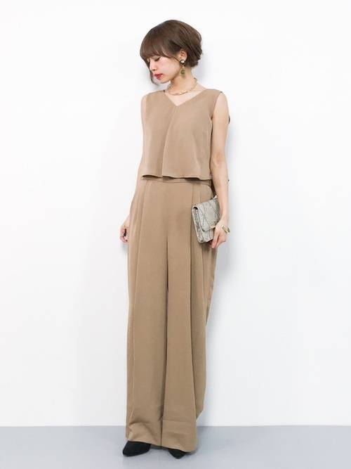 ママ友会から職場の飲み会まで♪30・40代女子におすすめシチューエーション別の服装Niau ニアウ