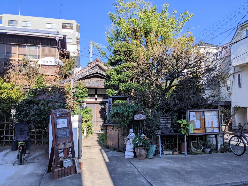 荻窪駅1分】北口改札出てすぐ！広さ約9㎡のコンパクトなイベントスペース｜ショップカウンター