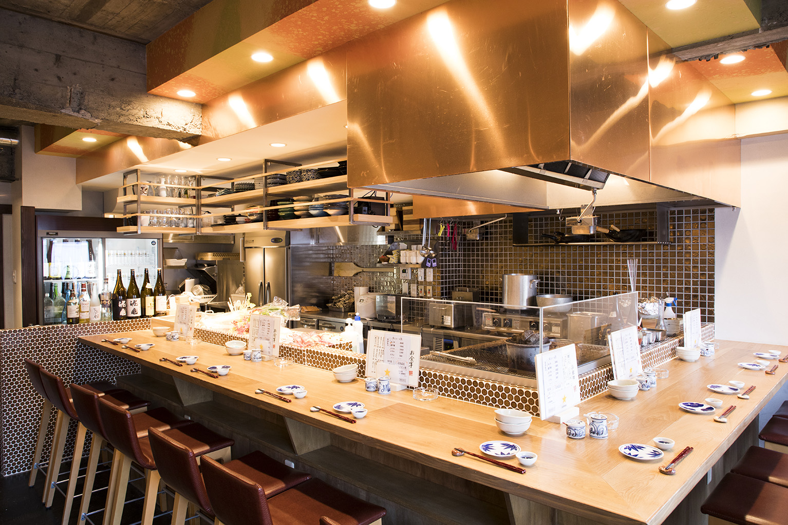 プロが教える 売上が伸びる 飲食店の店舗デザイン - LARGO MAG