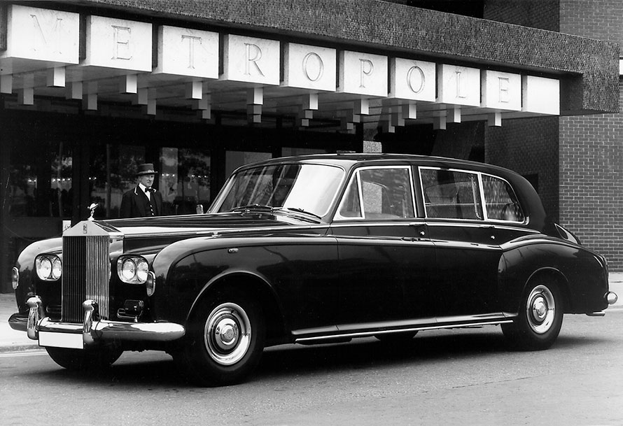 京都府 ロールスロイスの中古車中古車情報・中古車検索ならクルタウン