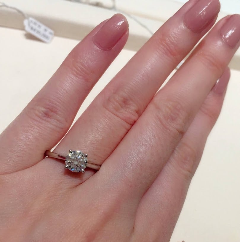 グラフ GRAFF エタニティリング フルエタニティ リング 指輪 750WG ホワイトゴールド ダイヤリング 結婚指輪 マリッジリング プラチナフルエタニティ - メルカリ