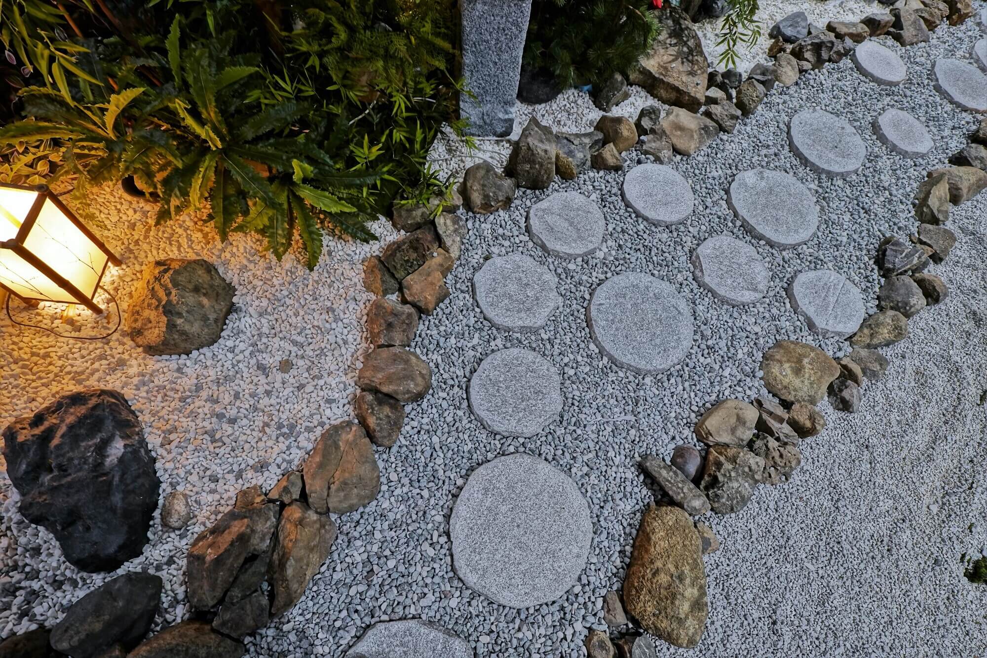 砂利 駐車場- アイザックデザイン安曇野市の外構工事・エクステリア工事会社