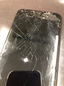 中が見えてしまってるけど大丈夫、、、？ – スマップル宮崎店 総務省登録修理業者