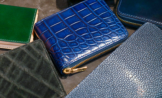 風水マスターガイド: 財布の色と素材で金運アップ！最適な選び方と風水の秘密を解明-CxC Leather シーバイシーレザー 公式サイト