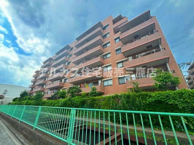 お金持ちの象徴「タワマン」が密集！ 東京・豊洲はいつから「憧れの街」になったのかアーバンライフ東京