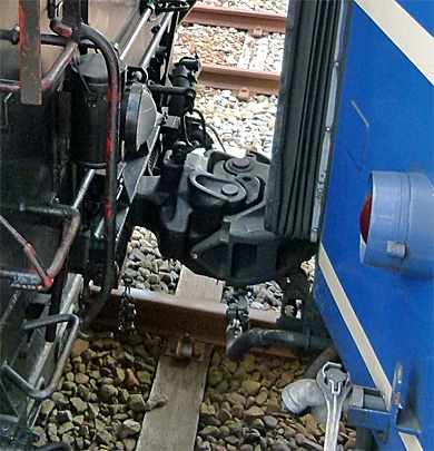 連結器」の意味や使い方 わかりやすく解説 Weblio辞書