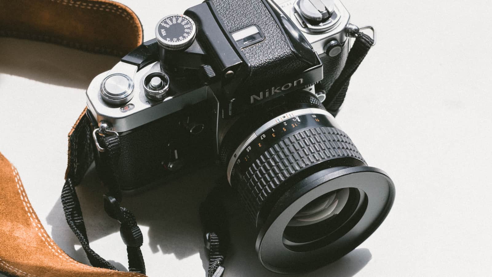 初心者向け 商品撮影にて「影」を創るライティング方法を解説大阪の撮影会社広告写真・商品撮影・カメラマンラズスタジオ