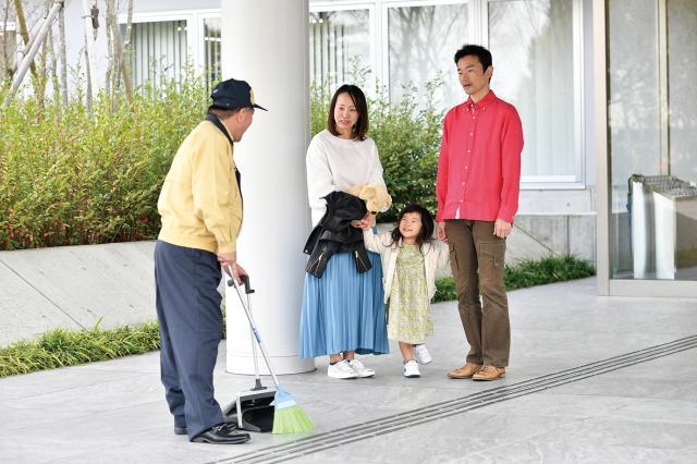 東京都世田谷区のマンション管理人 マンション管理士・マンションコンシェルジュ・フロントスタッフ の求人 - 中高年 40代・50代・60代 のパート・ アルバイト バイト ・転職・仕事情報マイナビミドルシニア