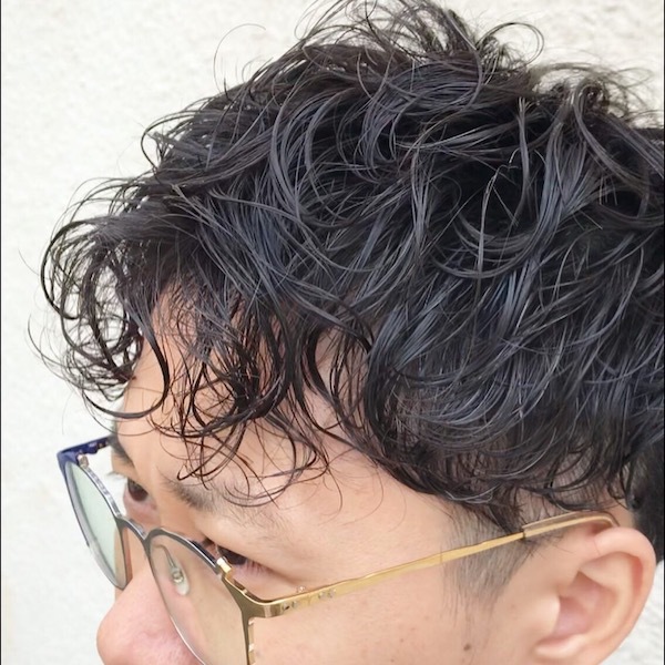 美容院】men's salon Gaudi 梅田茶屋町店