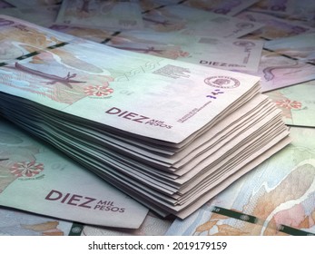 Yahoo!オークション - 外国紙幣 コロンビア 2013年 未使用 5000ペソ