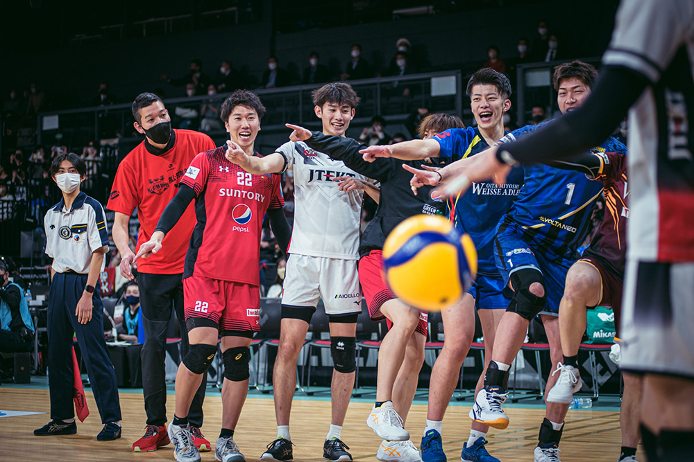 ホワイト マッサージング ジェルパック: シリーズから探すナリスオンラインストア , 公式