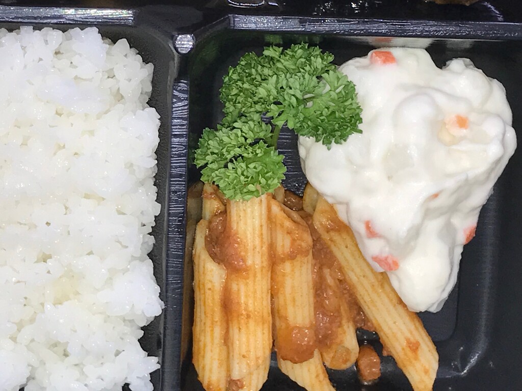 洋食屋さんでテイクアウト♪ スピナッチ : 徳島 おいしい♪楽しい♪