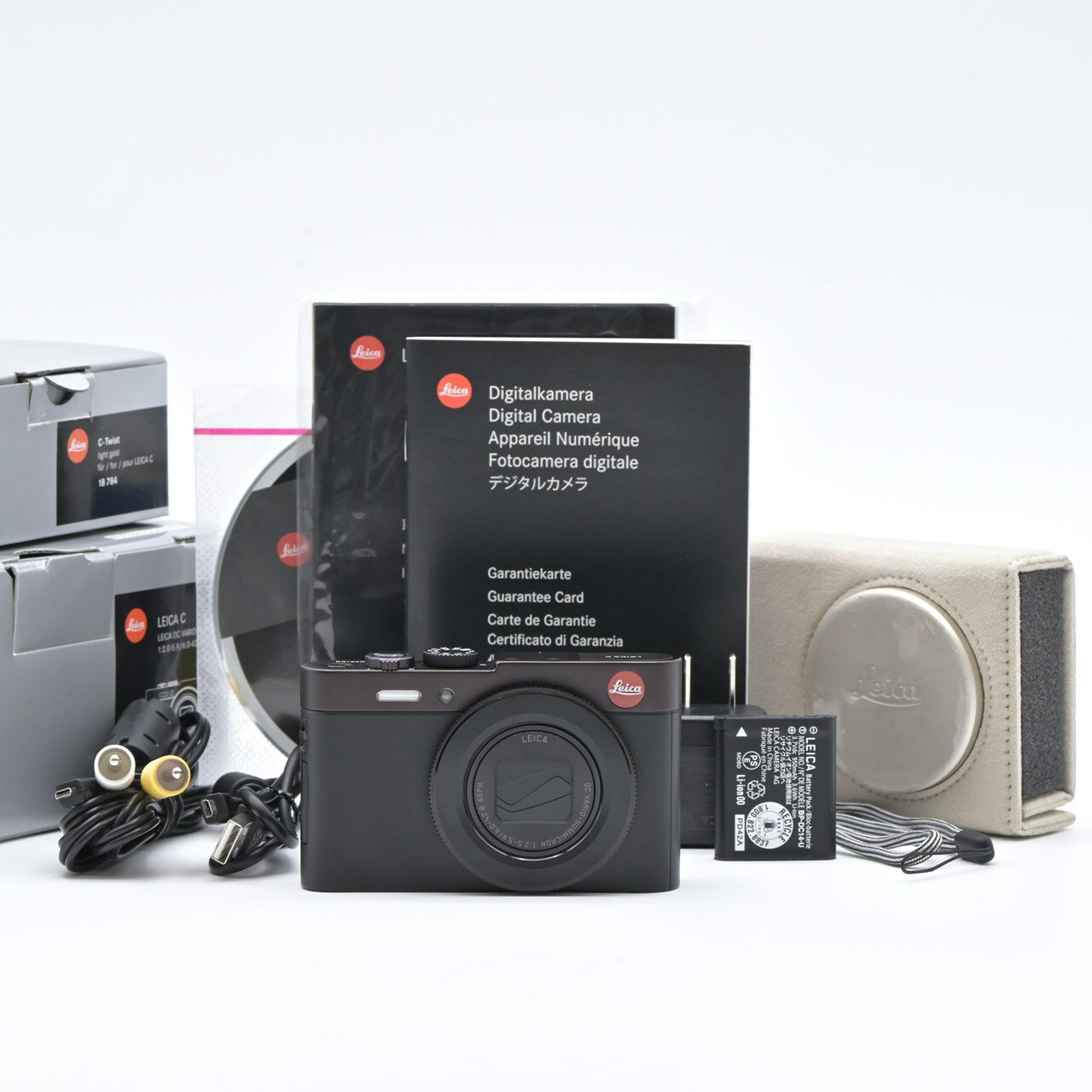 高速・高画質化したフルサイズコンデジ「ライカQ3」を触ってきたCAPA CAMERA WEB