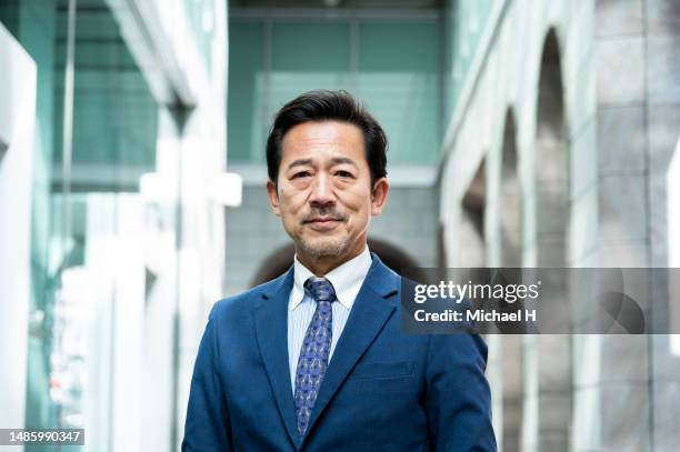 スーツの男性二人 写真素材1373752- フォトライブラリ