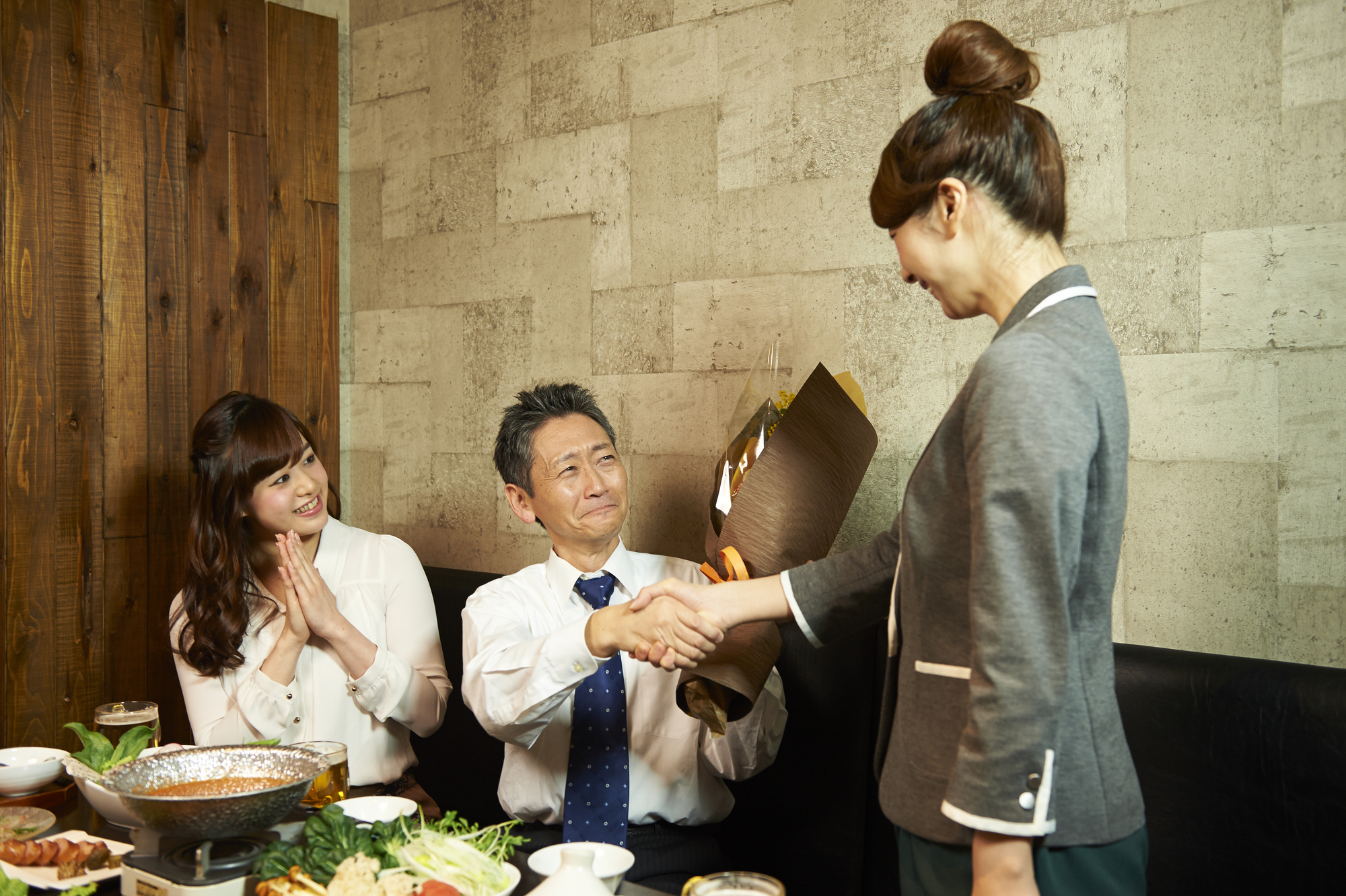 送別会動画無料テンプレートデザイン。イラストや画像付きも豊富 - Canva キャンバ