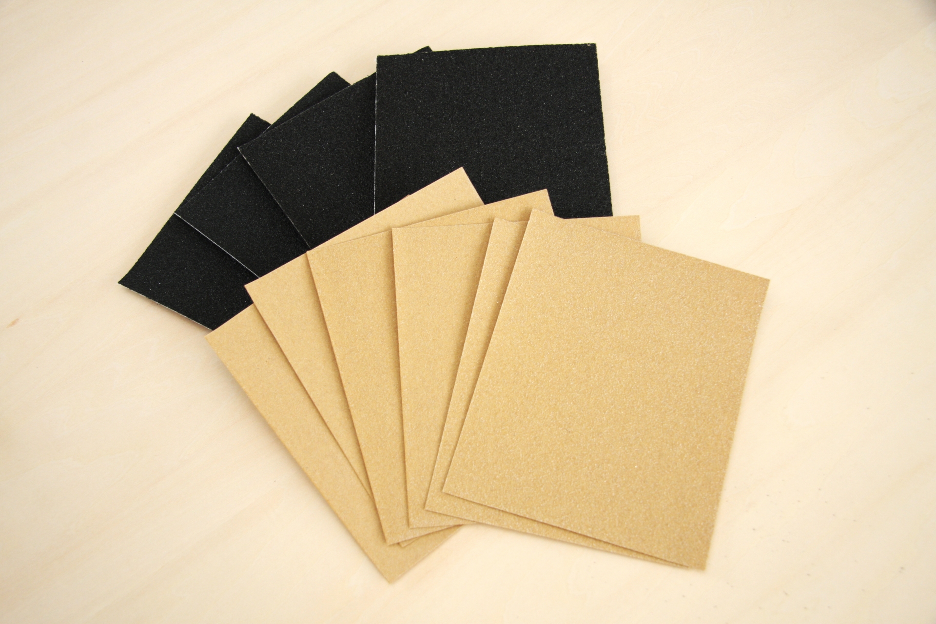 プラモ・粘土のヤスリがけ必須アイテム『神ヤス』使い方のコツも