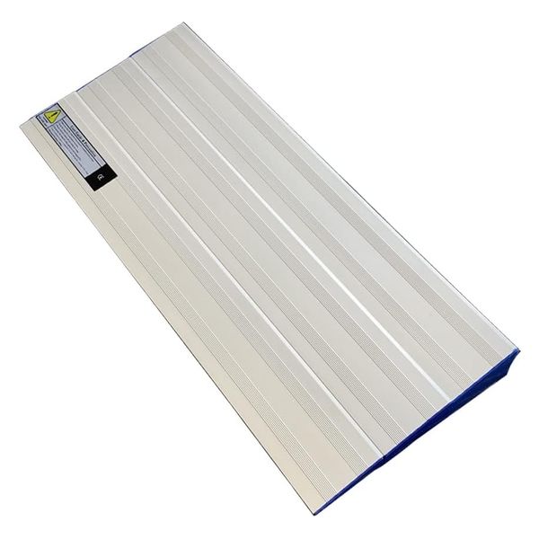 伸縮アルミスロープ,スロープ長さ約183cm,幅約15.5cm,耐荷重約270kg,2本セット,持ち運び可能,完成品,収納ケース付,介護用品,脱輪防止,車椅子用,車イス用,車いす用,バリアフリー,アル業務用品,スロープインターナショナル・トレーディングITC公式オンラインショップ