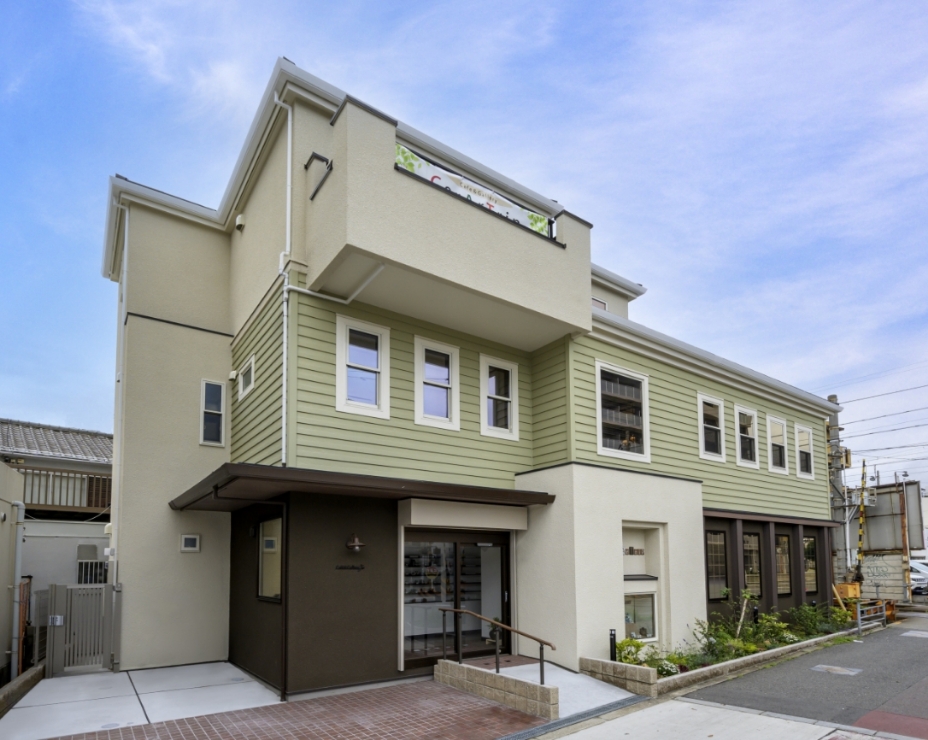 緑のカーテン付き、住んでも商ってもいい東大裏の店舗付き住宅 東京都渋谷区110㎡の賃貸物件- 物件ファン