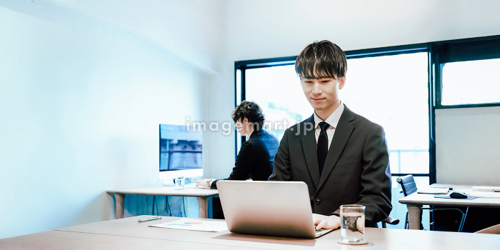 オフィス」系の職業・仕事の種類一覧 31選職業情報サイト キャリアガーデン