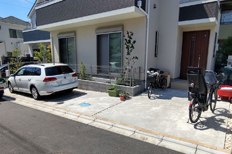 駐車場看板をフェンスや柵に設置した事例紹介 駐車場看板.com