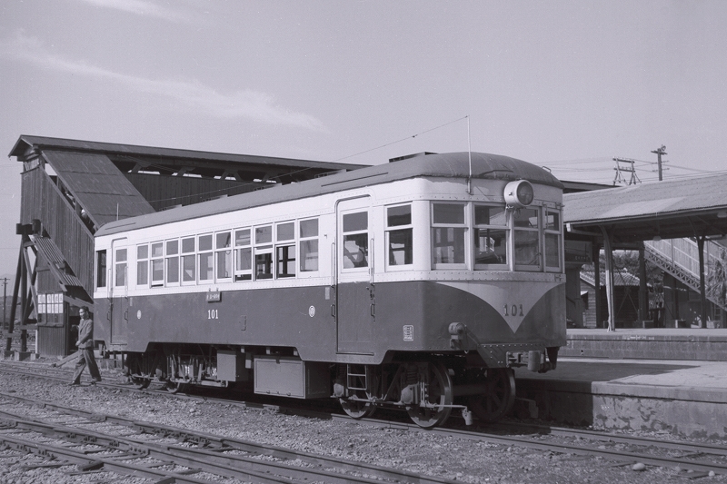 ＪＲ九州の蓄電池電車・ＤＥＮＣＨＡが「ブルネル賞」で最高賞 鉄道の国際的デザインコンテスト：地域ニュース : 読売新聞