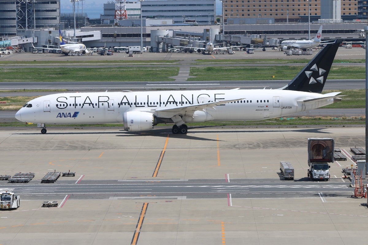 エア・アスタナ - Wikipedia