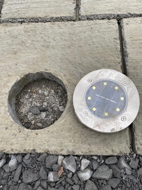 2個セット 屋外 埋め込み式 ガーデンライト 太陽光充電 自動点灯 外灯 LED 門灯 防水 庭 駐車場 玄関 明るい ソーラーライト 2個セット屋外 埋め込み式 ガーデンライト 太陽光充電 自動点灯 外灯 LED 門灯 防水 庭 駐車場 玄関 明るい : パステルランド178