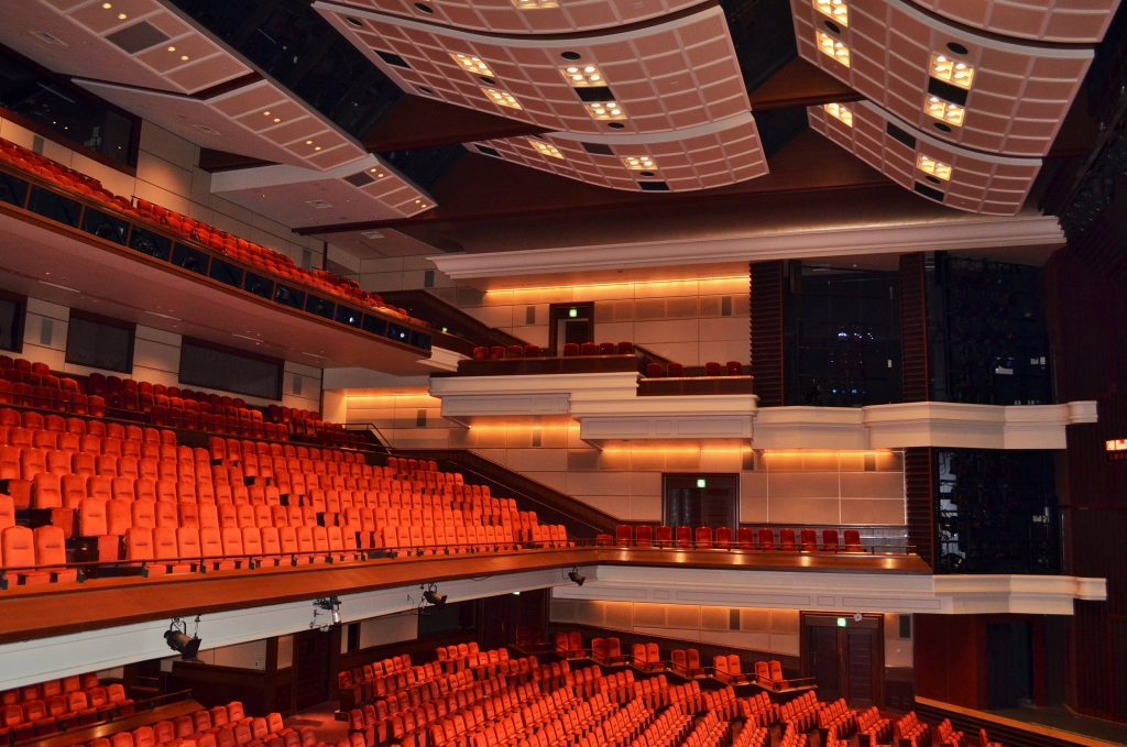 キャナルシティ劇場」座席の見え方たびらい