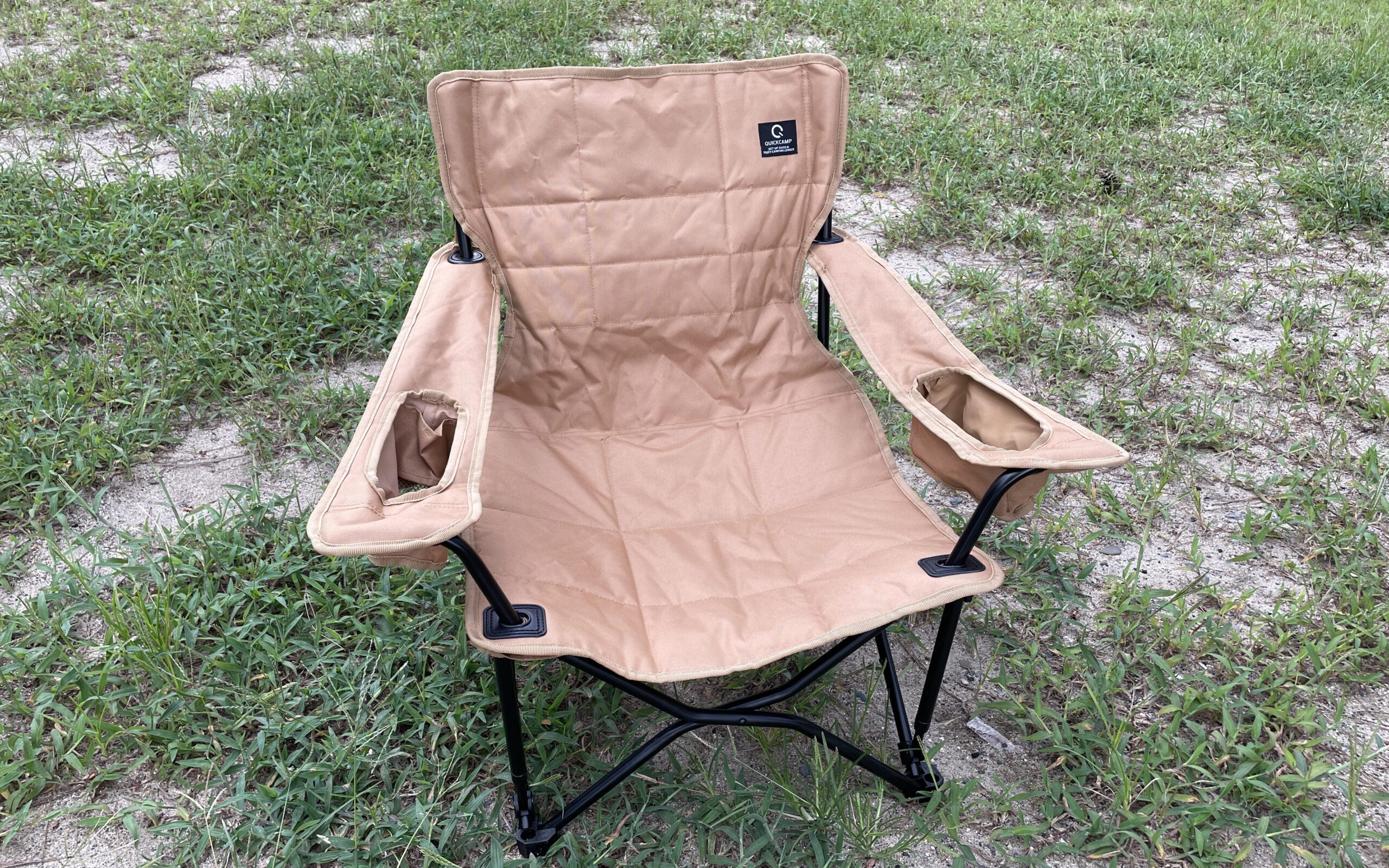 キャンプに欠かせないクイックキャンプのカーサイドタープ。待望の新色はグレー！Hav'it magazine