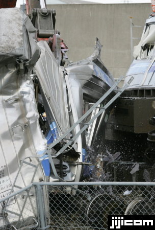 ＪＲ福知山線脱線：ＪＲ西、脱線車両保存で部品整理開始へ毎日新聞