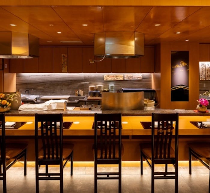 新宿タカシマヤタイムズスクエア ホワイトガーデン - MASH UP! KABUKICHO