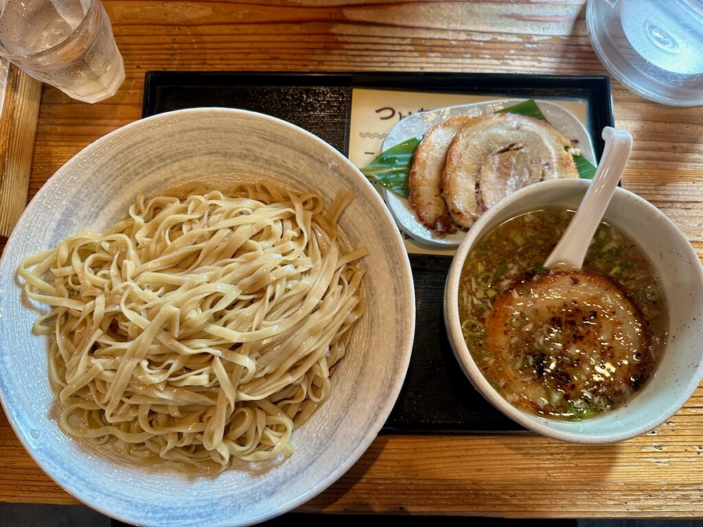 りょう花 新居浜店 - 新居浜市東雲町/ラーメン店 |