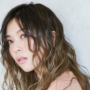 Ash 本八幡店｜ヘアサロン・美容院｜Ash オフィシャルサイト