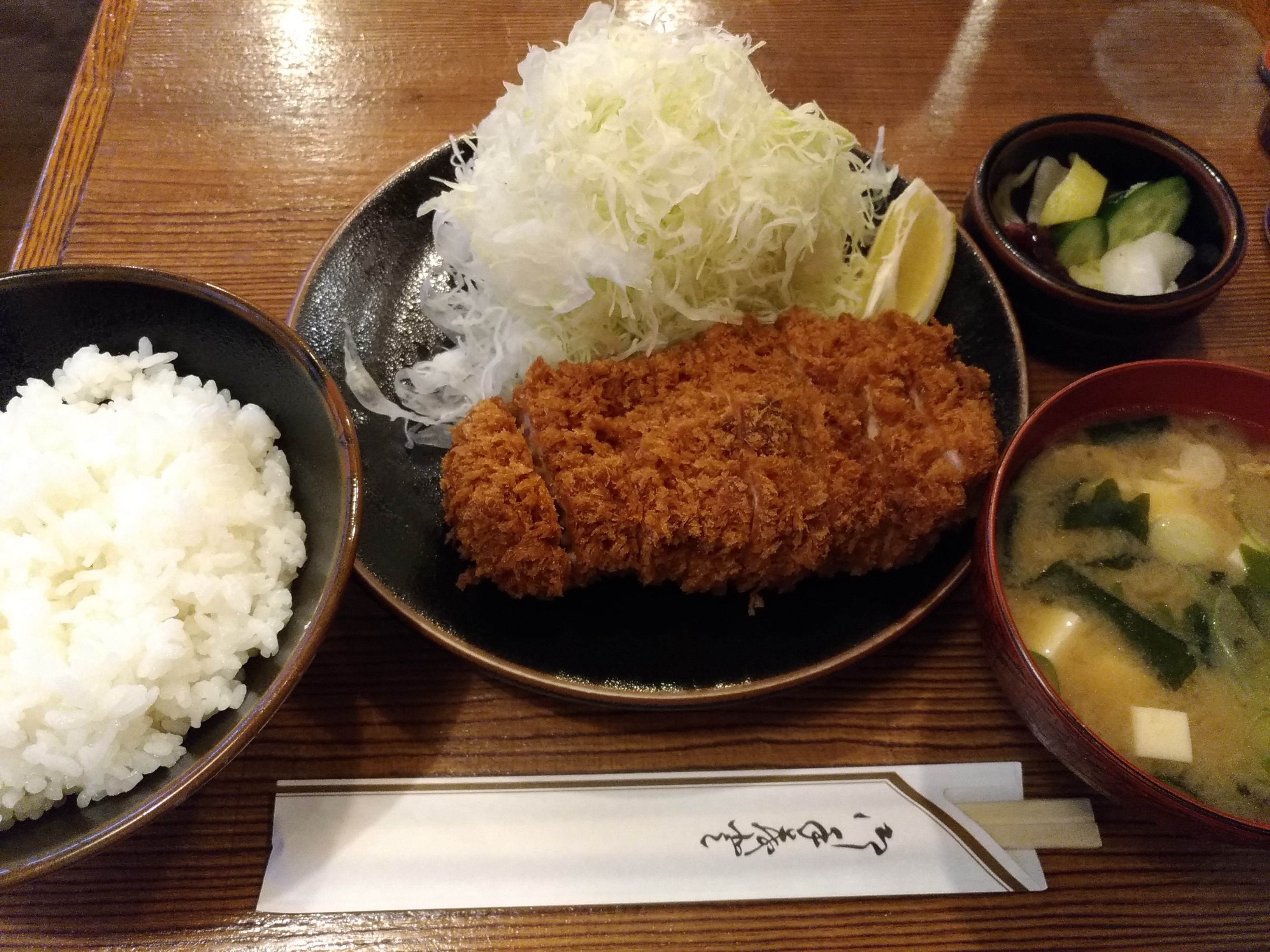 五反田のとん清さんでランチ【肉厚で昔ながらのとんかつが堪らん】