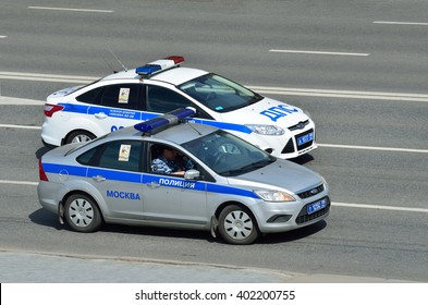 ロシア ラダ 1:24 スケール モデルカー 警察ライト サウンド効果 レトロカー 合金ボディ ギフト お土産 - Etsy 日本