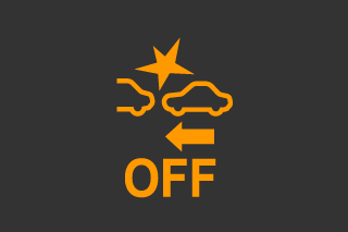 注意車事故の標識。 車両衝突の危険性の警告標識。 車の衝突アイコンが付いた黄色い三角形の標識のベクターイラスト。 車両の衝突記号。 危険地帯。交通事故だ。」のベクター画像素材 ロイヤリティフリー1839865033Shutterstock