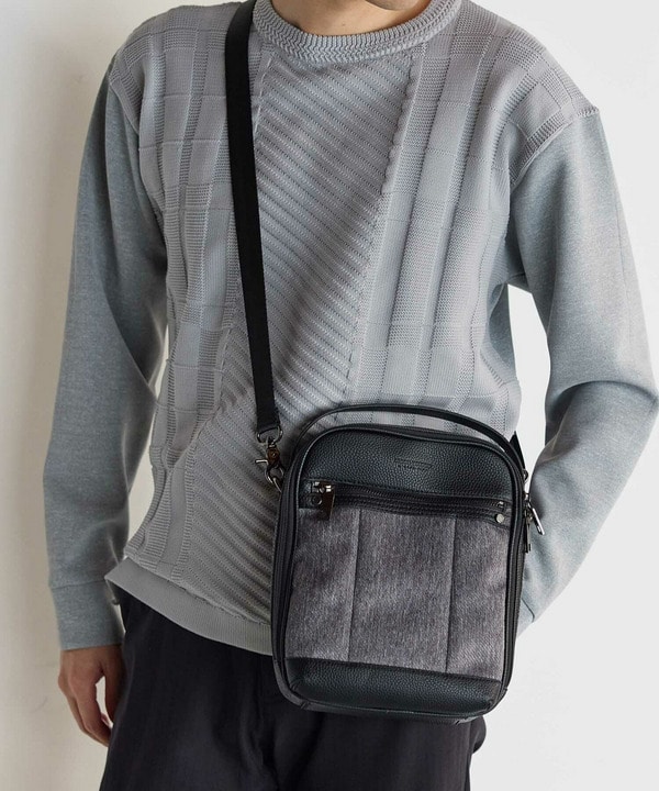 ビジネスシーンにもフィットする上品なショルダーバッグ