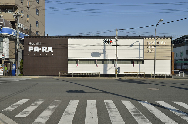 堀川丸太町の交差点「堀川オメガ」跡地がいよいよ動き出す。街から消えゆくパチンコ店の現在 | 