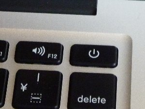 と◯ 知ってる？ アプリや電機のスイッチと電源ボタンの記号の意味アプリオ