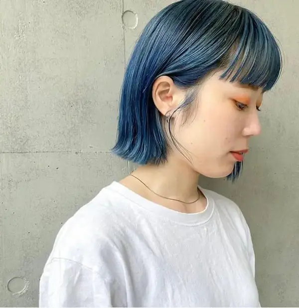 ルーツカラー🎨ブルーグラデーションアイスブルー ミントブルー ブルーシルバー ブルーアッシュ 水色 水色カラー アッシュブルー ホワイトブルーアクアブルー ブルーブラック ブルーブラックカラーネイビーカラー ブルーヘア ブルーヘアー ネイビーブルー ネイビー