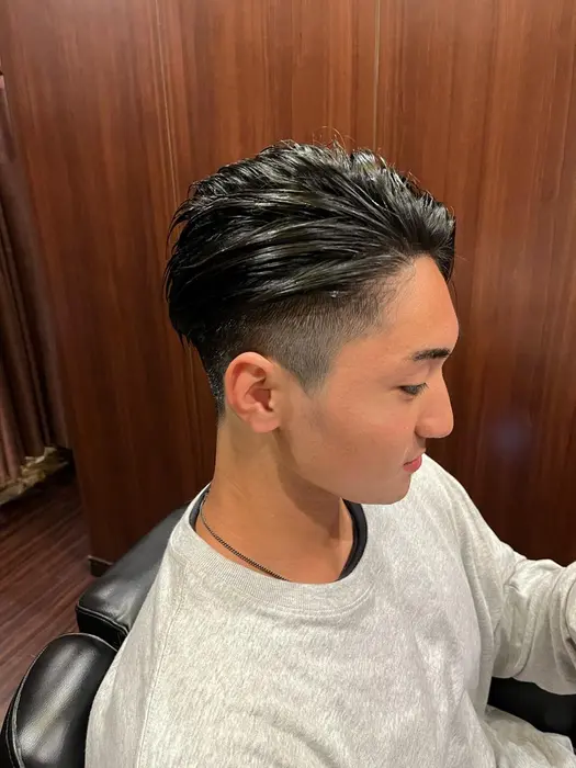 ビジネス対応ミディアムショート渋谷・道玄坂・明治通りの美容室 ROOTSのメンズヘアスタイルRasysa らしさ