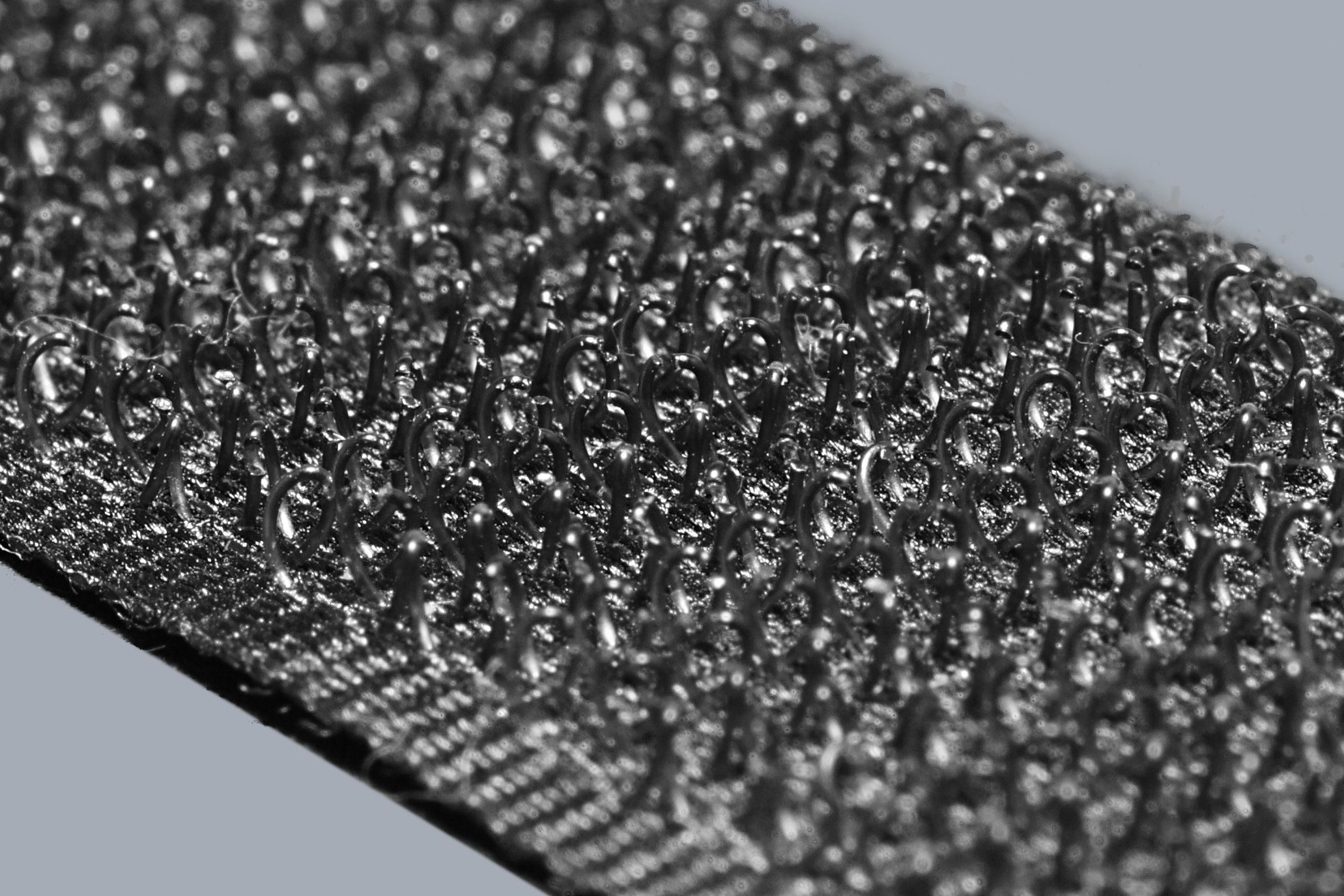 すぐ外れる 」それ、交換サインかも？ベルクロ劣化の見極めポイント研磨ラボ