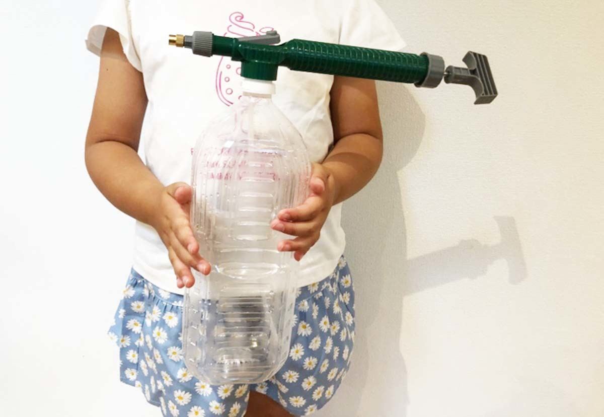 ダイソーの『加圧式霧吹き』が高圧洗浄機みたいに使える? 本当に汚れを落とせるのか検証マイナビニュース