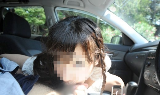 清楚系女子と車内で楽しむカーセックス(AI美人クラブ) - FANZA同人