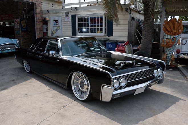 コンチネンタル リンカーン の新車カタログ中古車情報・中古車検索なら 車選びドットコム