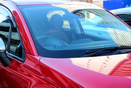 白い車の水垢を簡単に落とすおすすめ方法洗車で落ちない黒ずみの原因と対策 - しみまめブログ