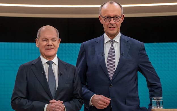 独主要政党、連立政権へ交渉加速 移民政策では隔たりロイタ