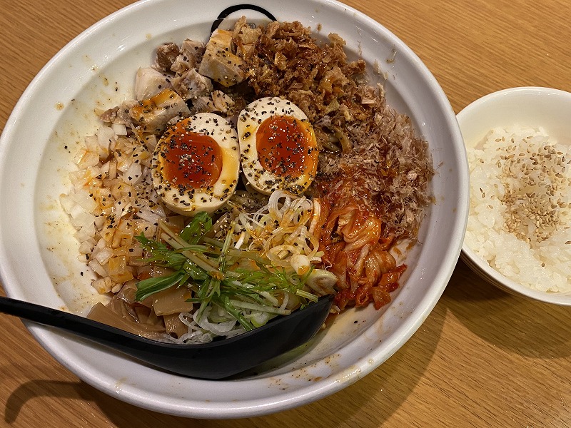 大阪ラーメン9選2021】梅田周辺で食べられる、おすすめラーメン店ランキング発表！ Welove大阪・大阪のグルメ、イベント、観光、お土産情報サイト