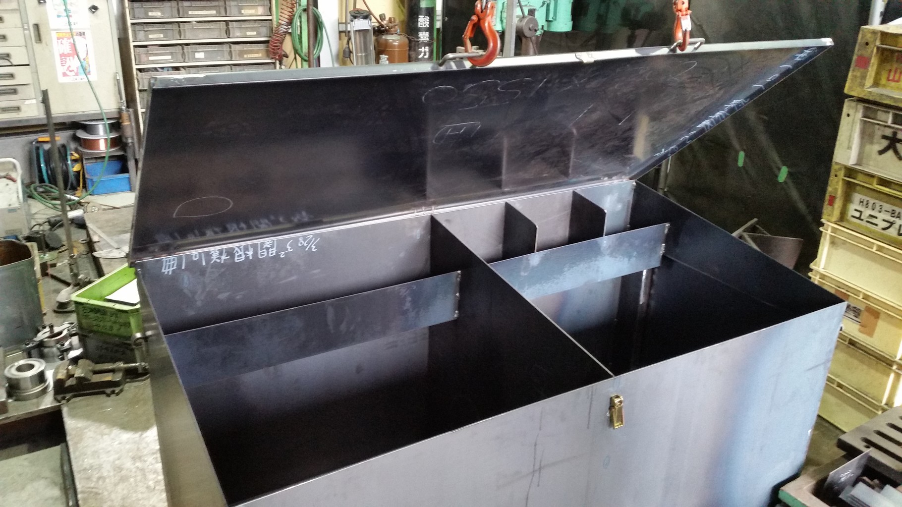 工具箱 ツールボックス アルミ工具箱 道具箱 アルミ 軽トラ 荷台箱 保管箱